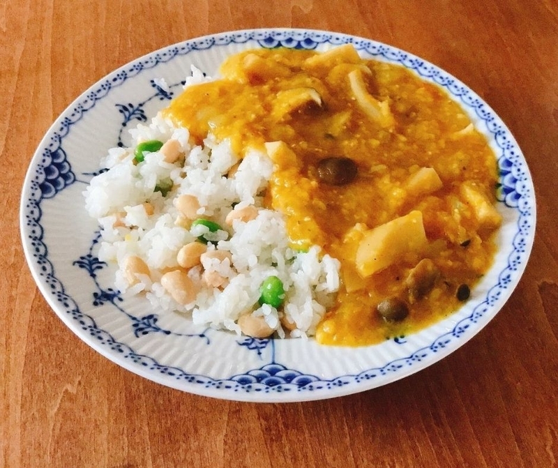 カレー粉で作る 肉なしでも味は普通のカレー ホットクックで作るきのこたっぷりレンズ豆カレー ホットクックとヘルシオでつくるごはん日記
