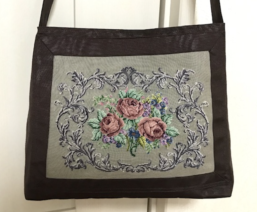 新品・プチポワン・久家道子・花柄刺繍・ゴブラン・パーティーバッグ・ハンドバック 新品・プチポワン・久家道子・花柄刺繍・ゴブラン・パーティーバッグ