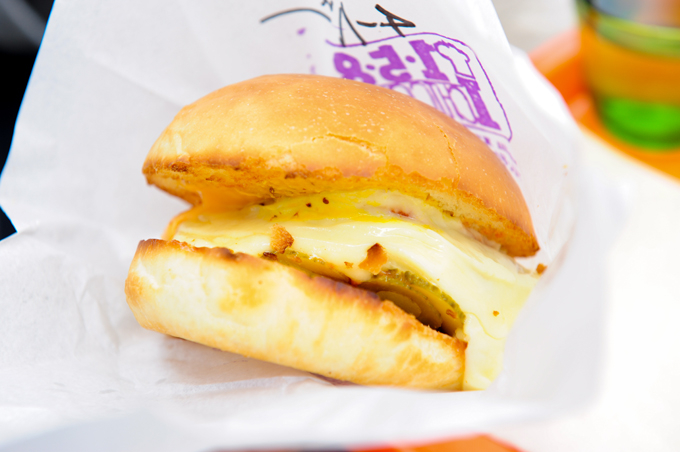 ハンバーガー ハンバーガー