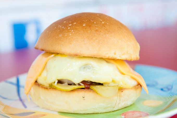 ハンバーガー ハンバーガー