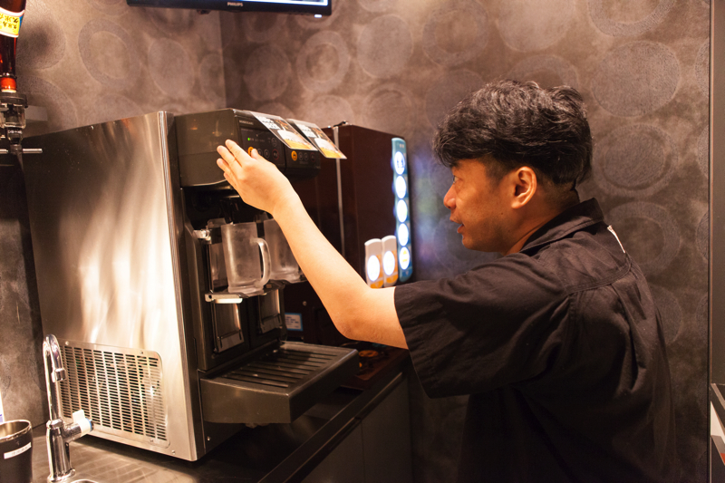 漫画喫茶 お酒飲み放題 のネットカフェなんて 天国すぎるじゃないか ヒョイ飲み メシ通 ホットペッパーグルメ