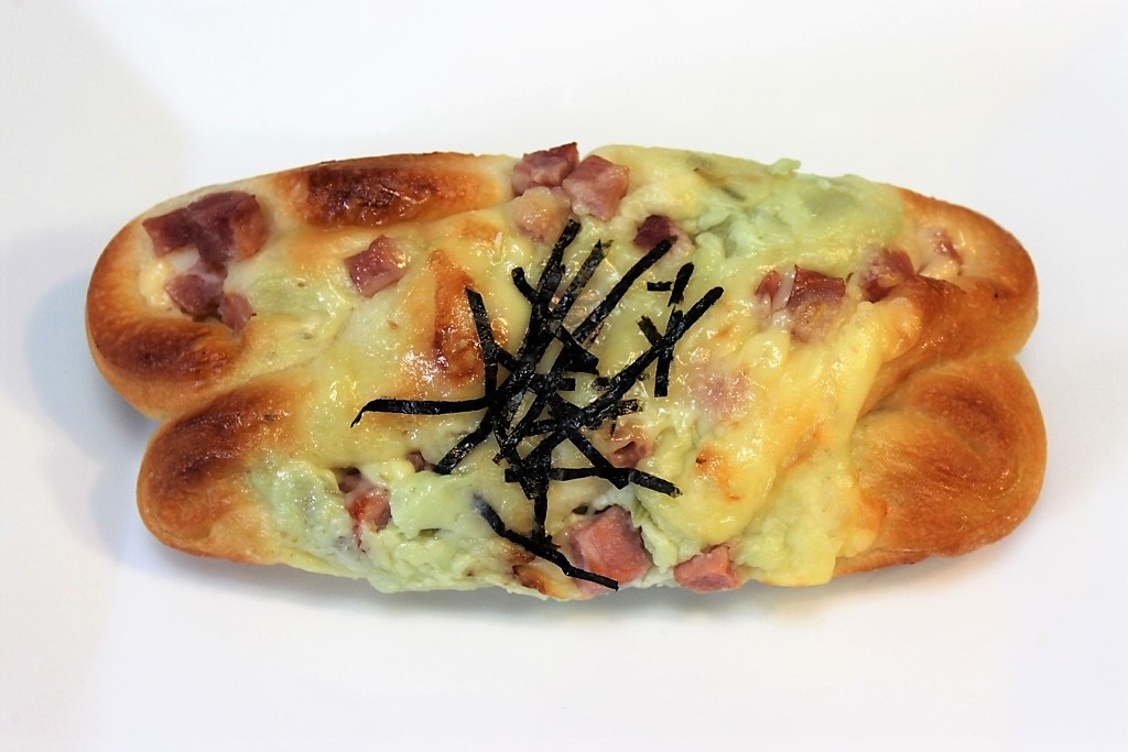 腹を満たす 総菜パン めくるめく創意工夫の世界 メシ通 ホットペッパーグルメ