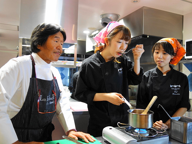 f:id:Meshi2_Writer:20151024122050j:plain f:id:Meshi2_Writer:20151024122050j:plain