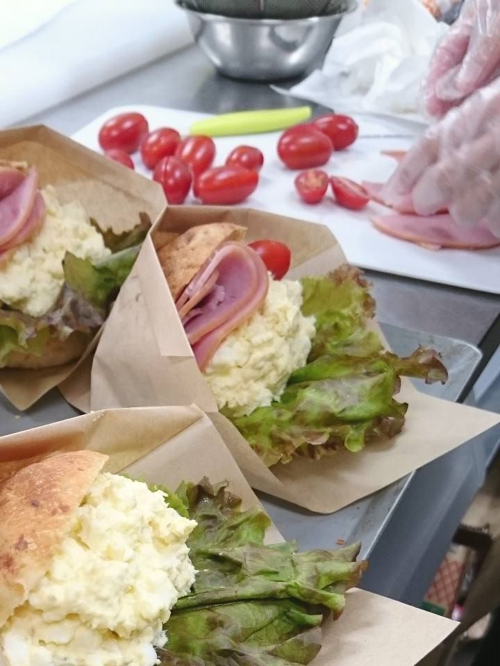 f:id:Meshi2_Writer:20161201174711j:plain f:id:Meshi2_Writer:20161201174711j:plain