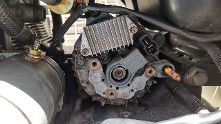 レギュレーターとイグナイターの予備品と交換 - イナズマ1200整備日記