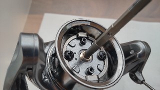 24ツインパワー4000M ローターナット部へボールベアリング追加