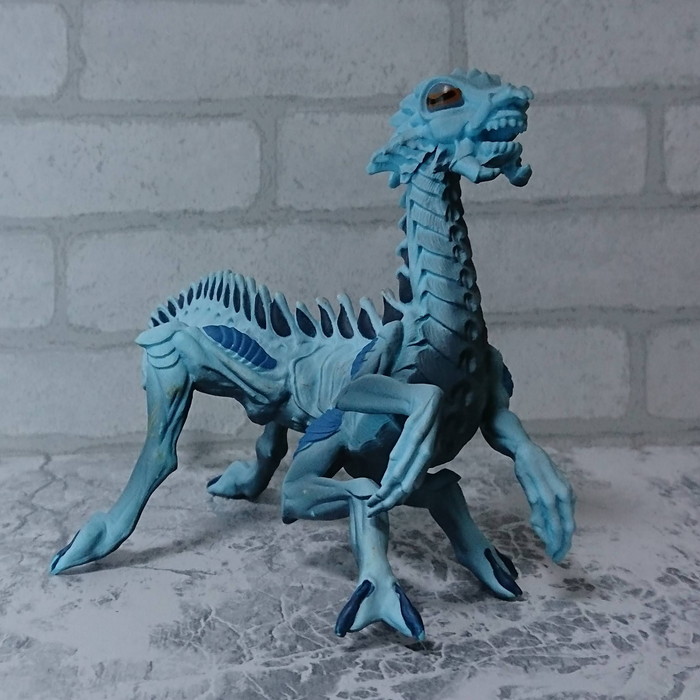サファリ エイリアンドラゴン - イケメンフィギュアを集めたい🔥