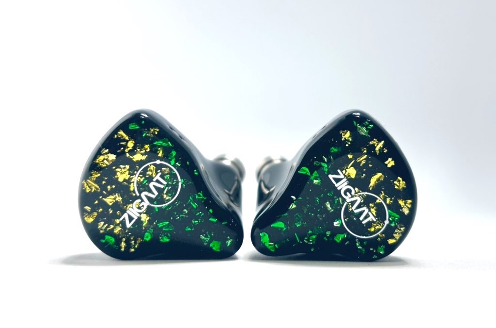 注目のZIIGAAT x HBB Arcadiaコラボモデルの魅力 - イヤホン