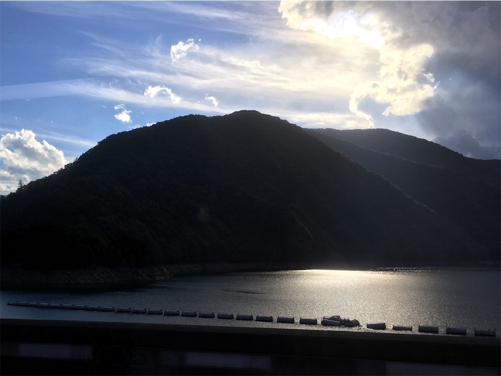 f:id:Mmc:20180829023301j:plain f:id:Mmc:20180829023301j:plain