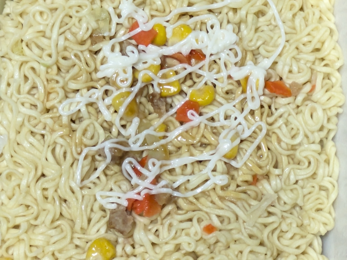 クリームシチュー焼きそば具材