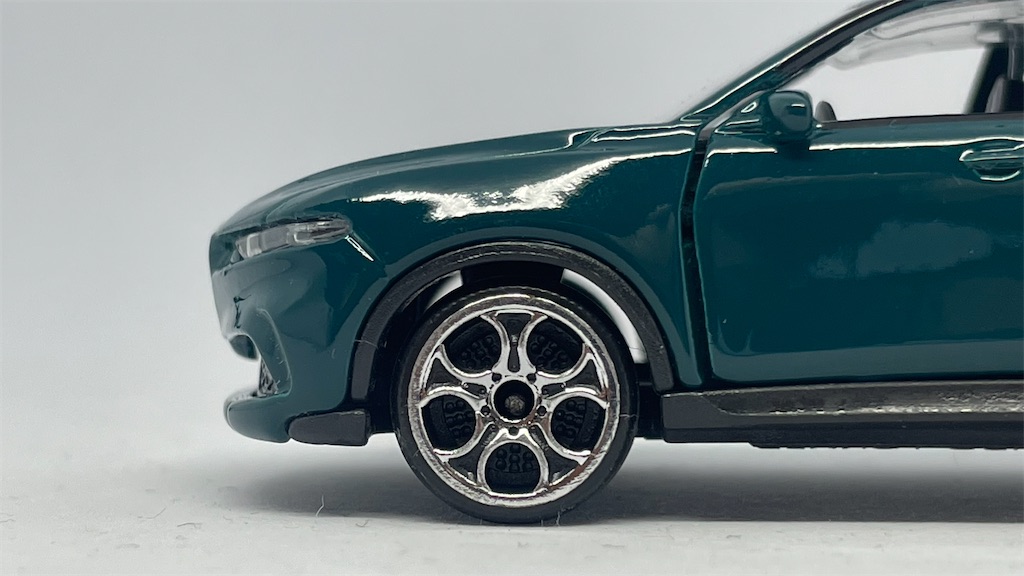 James B様 リクエスト 確認用 アルファロメオ トナーレ マジョレット