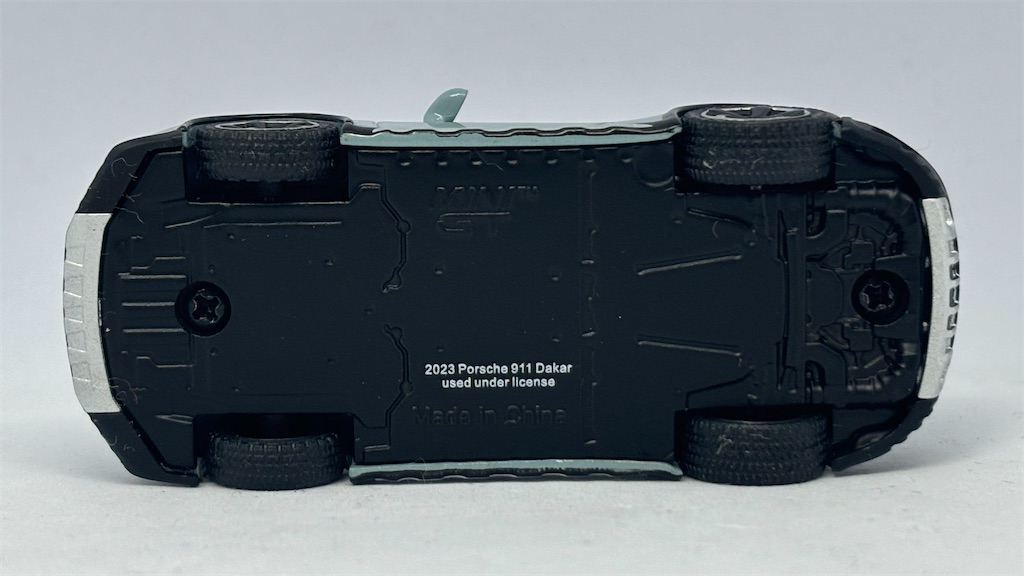 新製品紹介】MINIGT ポルシェ 911ダカール - Mottyoの日記