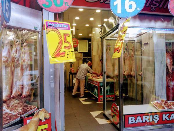 トルコ　イスタンブール　精肉店