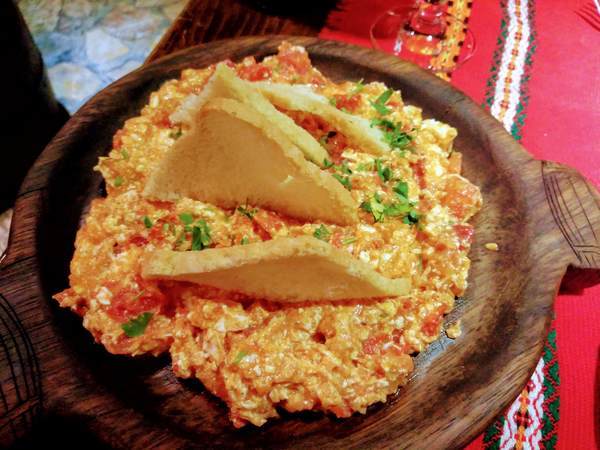 ブルガリア料理 ミシュマシュ