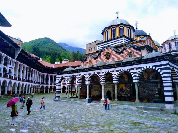 リラ修道院（画像加工無し）