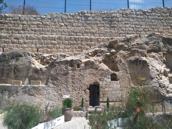 園の墓(イエスの墓) 園の墓(イエスの墓)