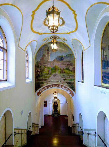 地下への階段 地下への階段