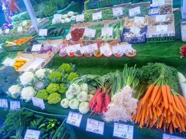 ヴィクトアリエンマルクトの野菜売り場