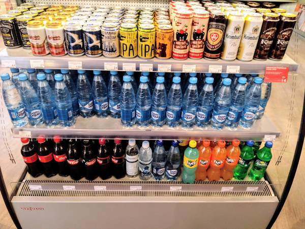 モスクワ空港の売店
