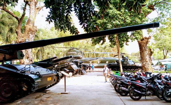 ベトナム戦争証跡博物館の駐車場