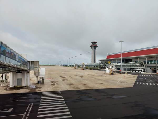 シェムリアップ空港,滑走路