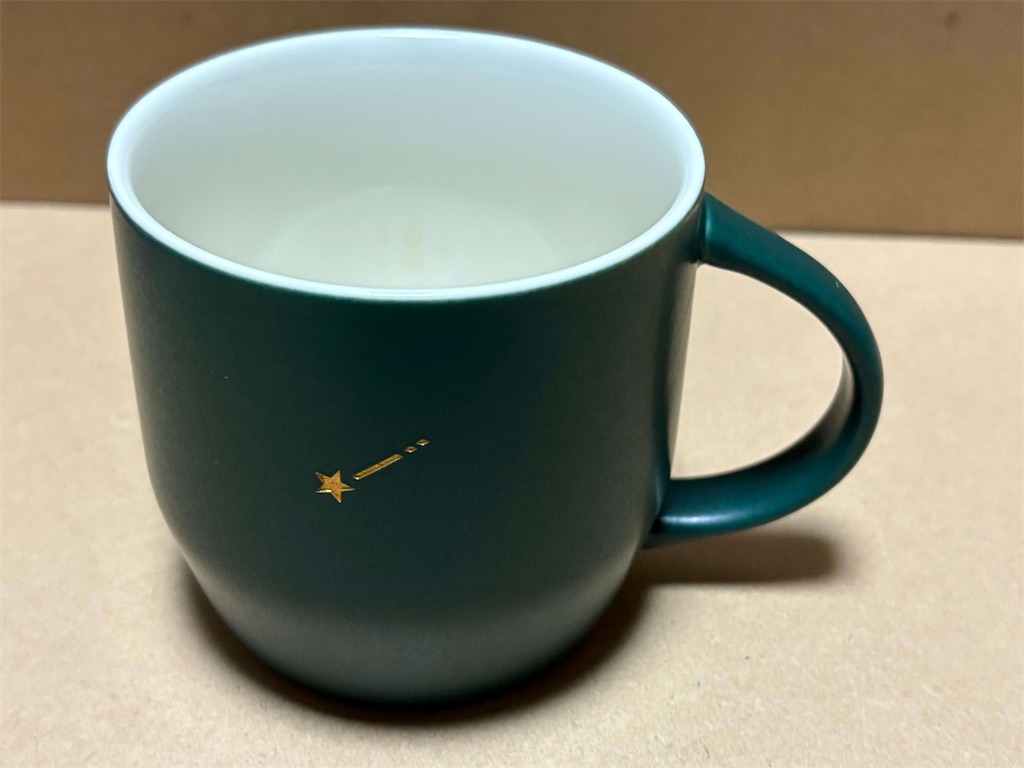 STARBUCKS®︎ REWARDS限定スター マグ」に一目惚れなのです