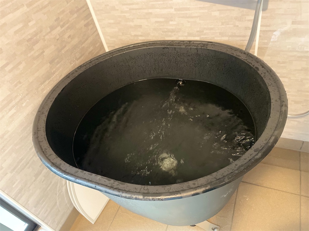 チラー稼働中の水風呂