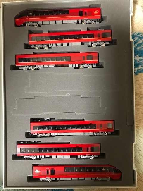 4 近鉄80000系「ひのとり」 6両 - ぐでぐで鉄道模型 日記