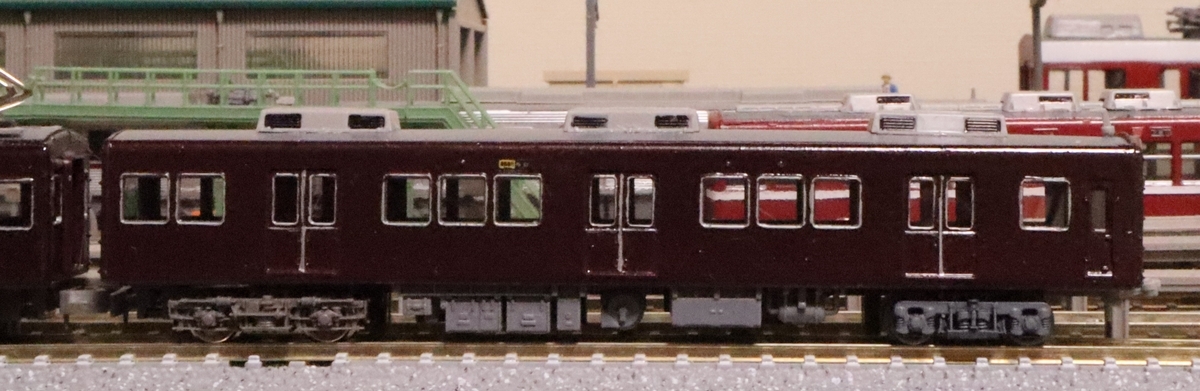 阪急3000 330px-Hankyu_3082F.jpg