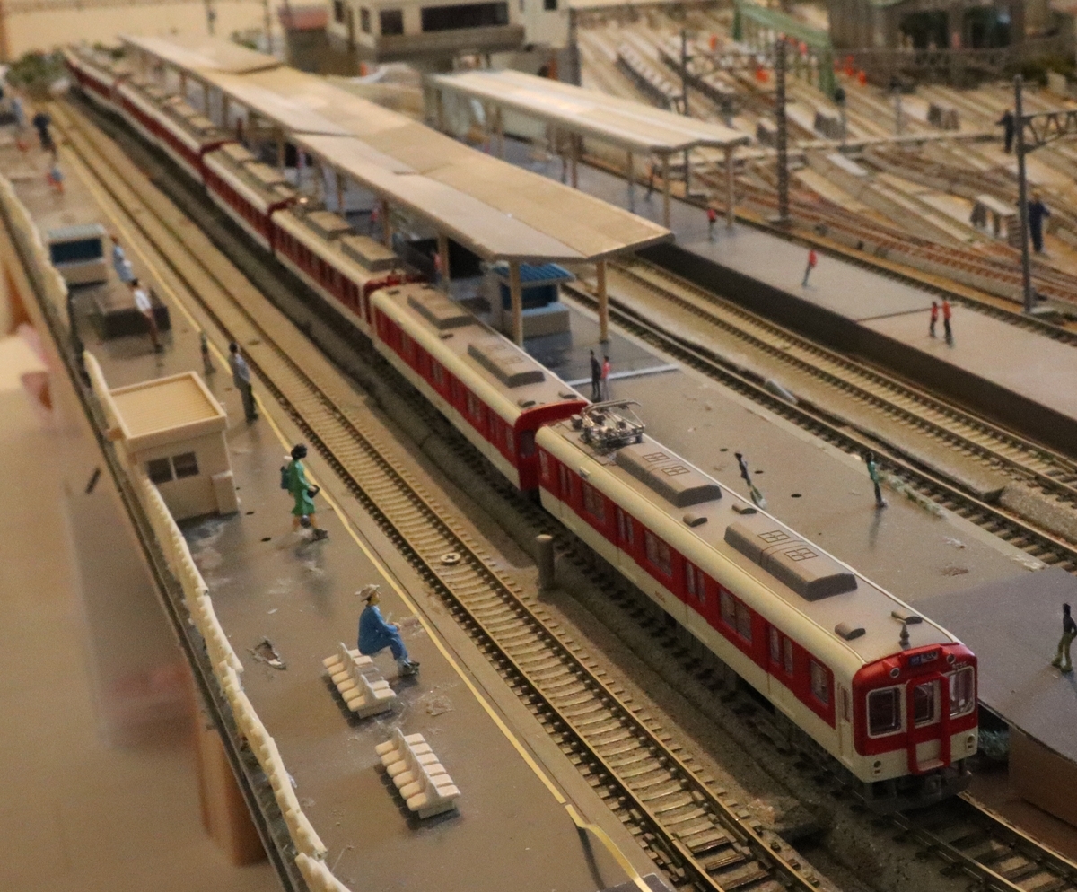 133 近鉄8000系初期車（扇風機装備車） - ぐでぐで鉄道模型 日記