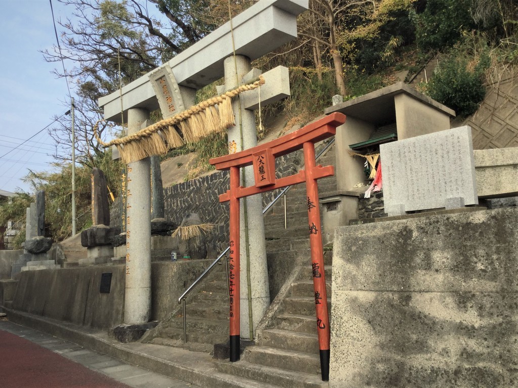 f:id:NATROM:20181202005134j:plain f:id:NATROM:20181202005134j:plain