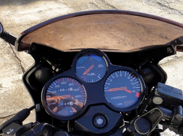 ニューカマー HONDA CBX125F(2016年2月) - バイク大好き！