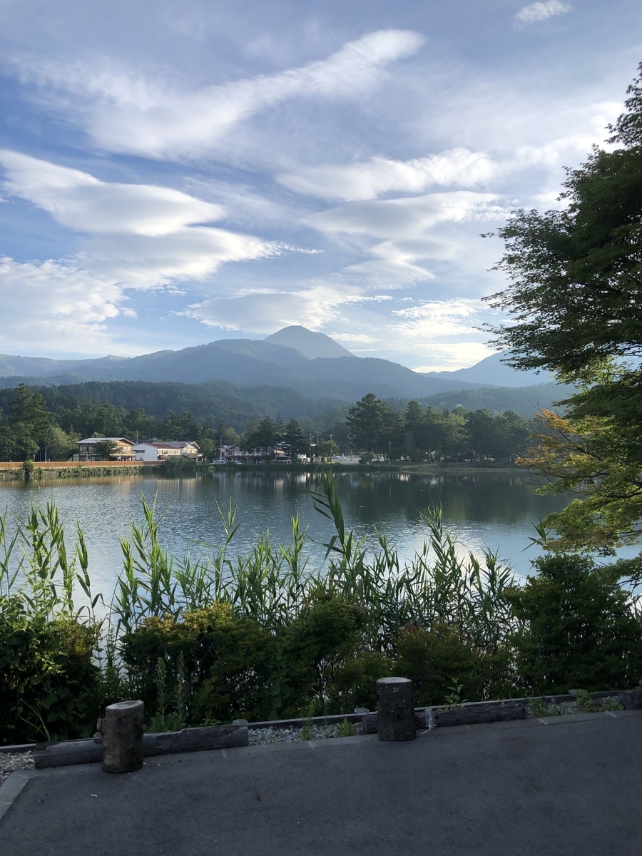 蓼科湖畔 蓼科山