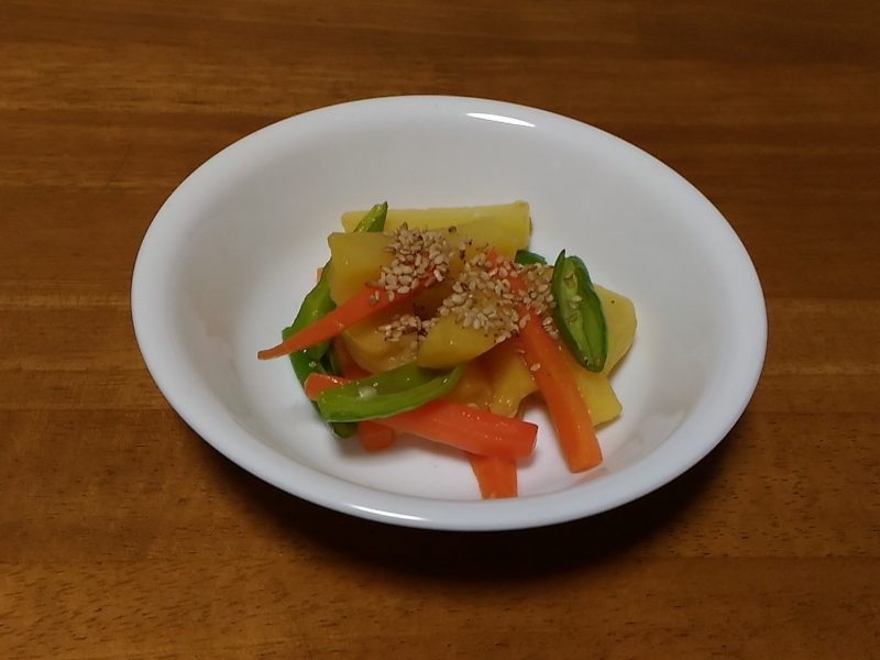 ししとう、ジャガイモ、にんじんのきんぴら