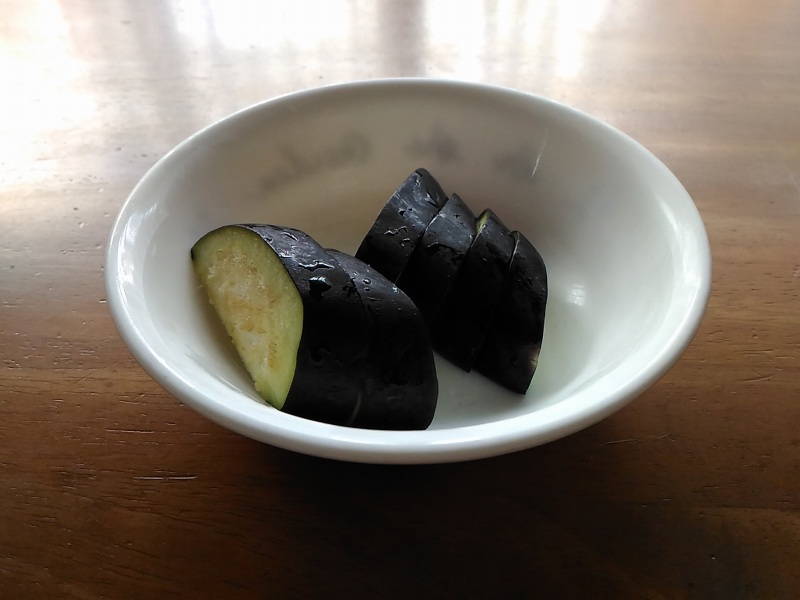 出来上がったナス漬け