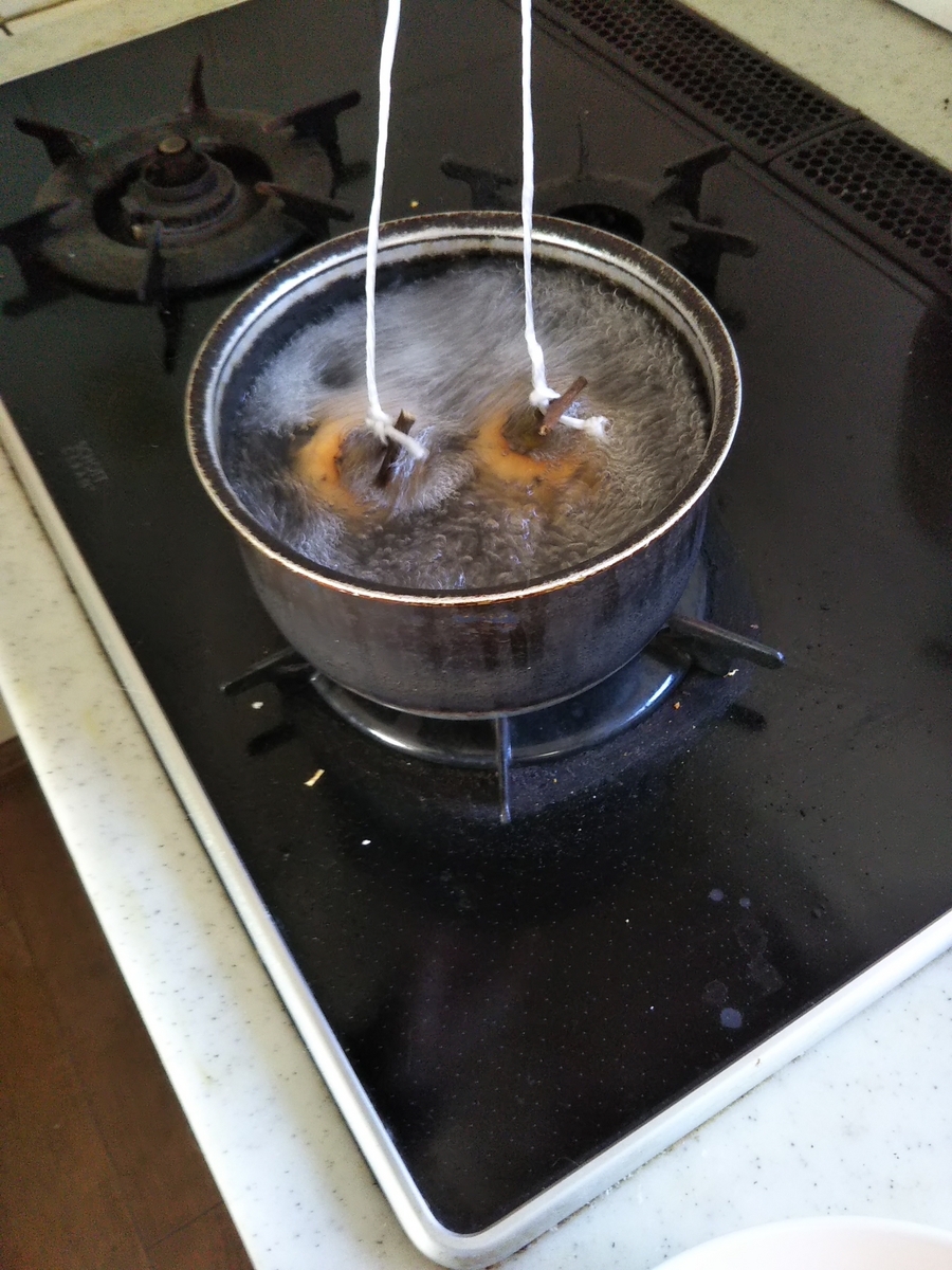 熱湯消毒。
