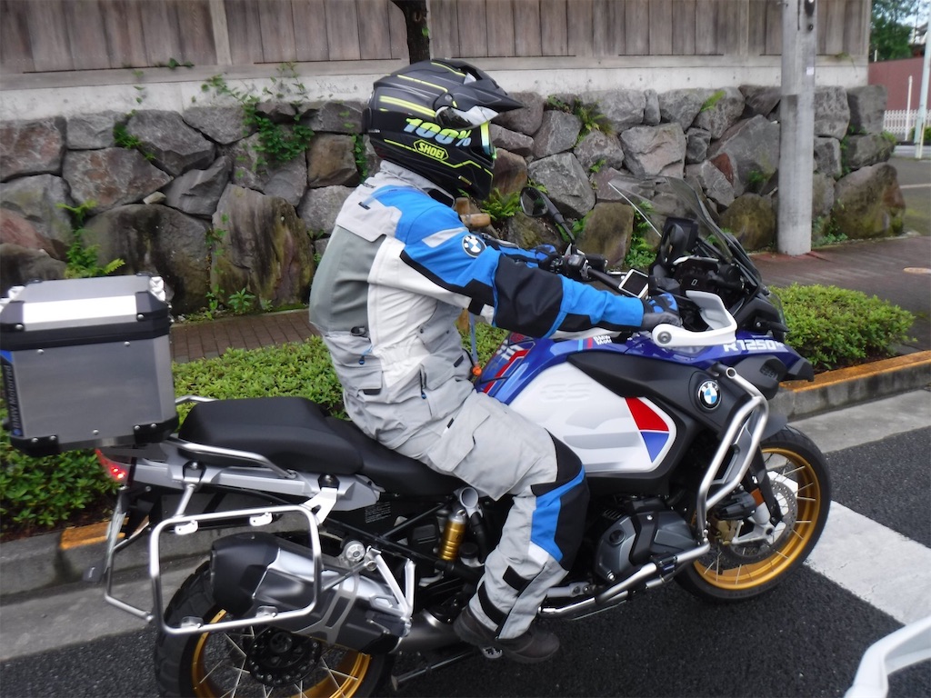 Adventure林道デビュー❗️ - NakaさんのR1250GSAとマミちゃんの