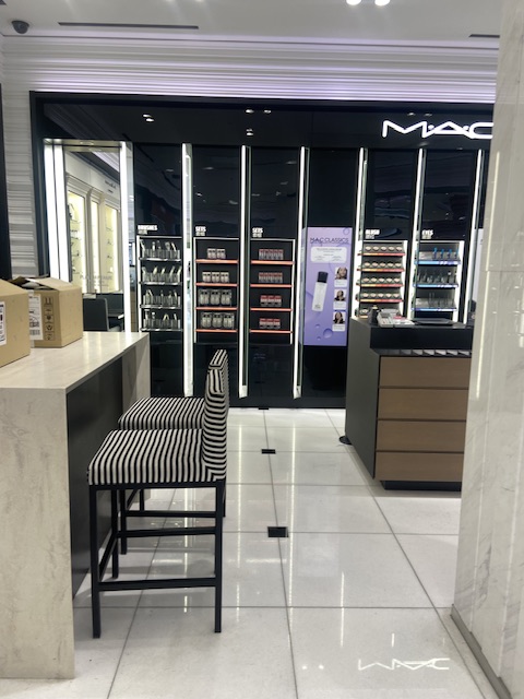 夏季休暇Before〜出国前に銀座ロッテ免税店へ〜 - Nana-cat's blog
