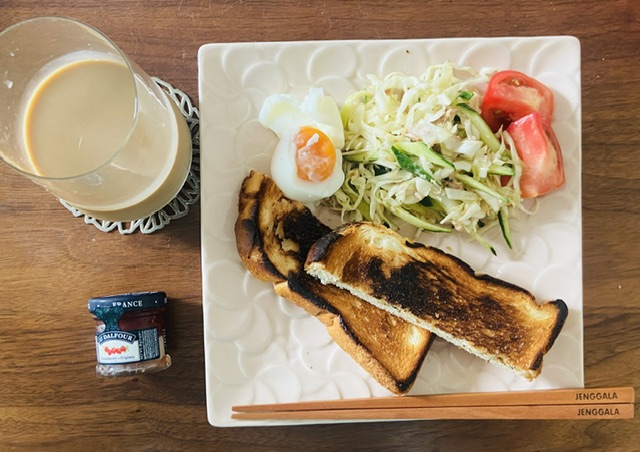 夏期休暇after〜ジェンガラケラミックJENGGALA KERAMICの器を
