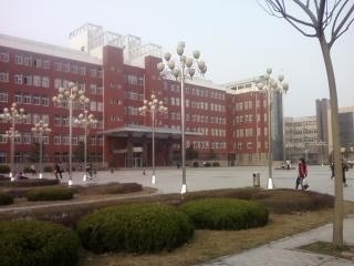 开封大学校园02