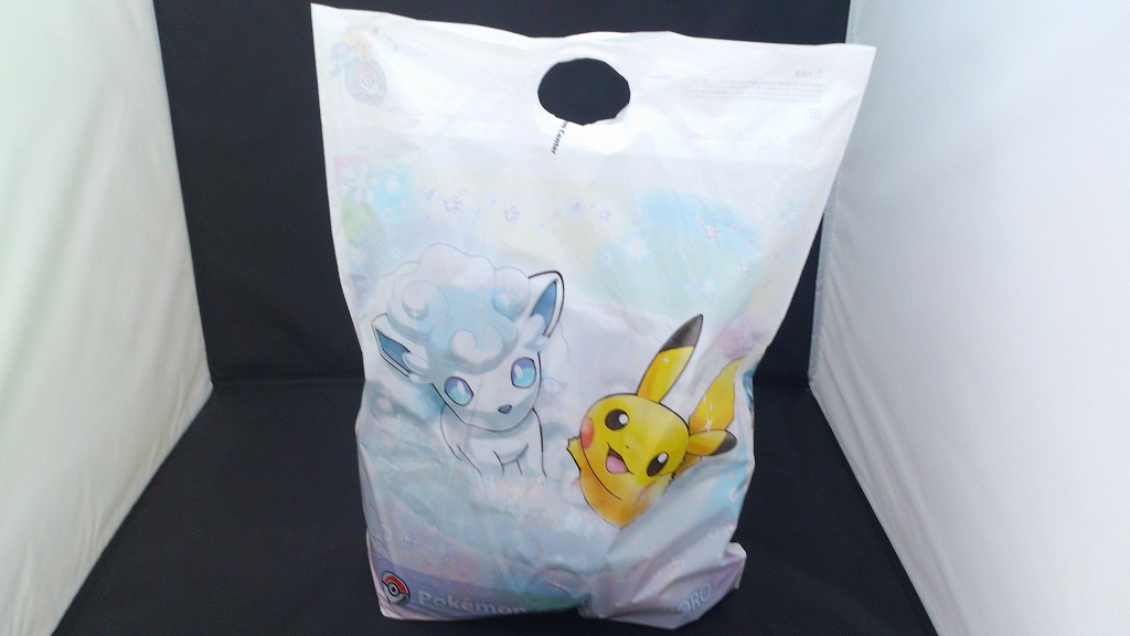 ポケモンセンターサッポロ　ショッパー ポケモンセンターサッポロへ行ってきた - お菓子食べながらポケモンと