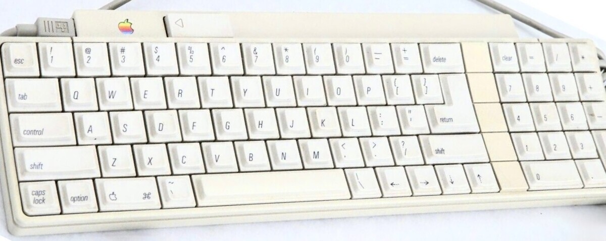 Cornix + 往年のAppleリスペクトな LAK キーキャップセット - Okiraku