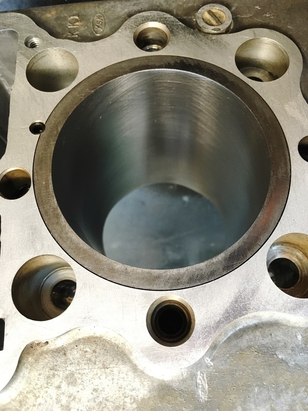 f:id:New_Kazu:20180615215035j:plain f:id:New_Kazu:20180615215035j:plain