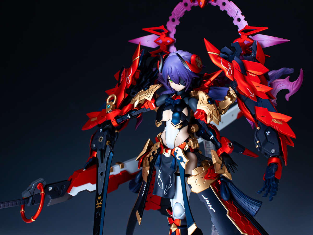 muscuto メガミデバイス 改造 スサノヲ アマテラス レガリア 1/1 皇巫 スサノヲ レガリア『メガミデバイス』 | 鉄道模型