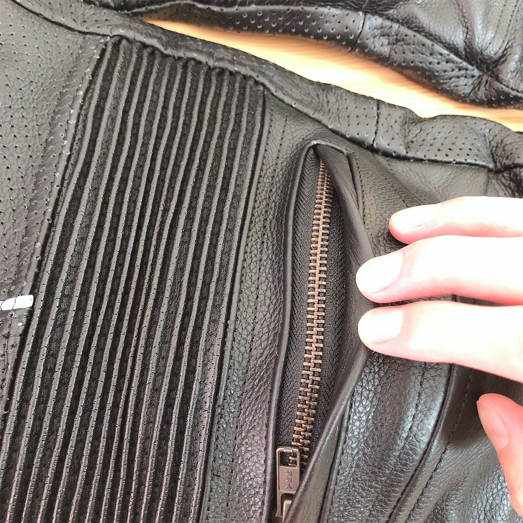 クルーニー パンチングレザーパンツMP02 レビュー。 - のぶろぐ13。