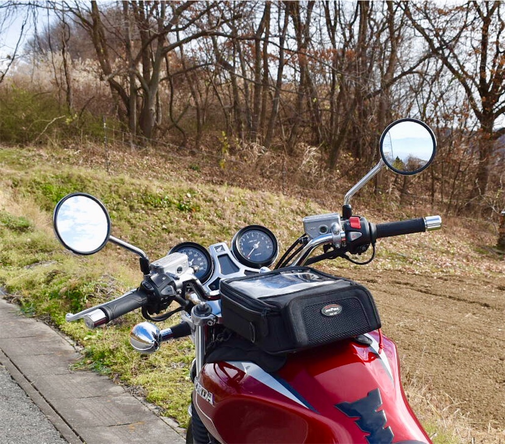 モトフィズ MFK-084スラントタンクバッグMのレビュー。 - の モトフィズ MFK-084スラントタンクバッグMのレビュー。 - の