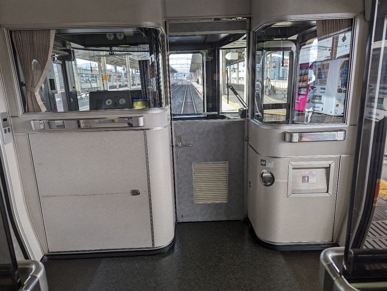 乗車記】特急ふじかわ5号乗車記〘静岡〜甲府〙 - のんびり乗り鉄紀行