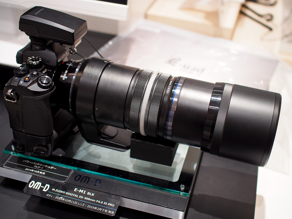 手持ちでロクヨン！ 「M.ZUIKO DIGITAL ED 300mm F4.0 IS PRO」の世界