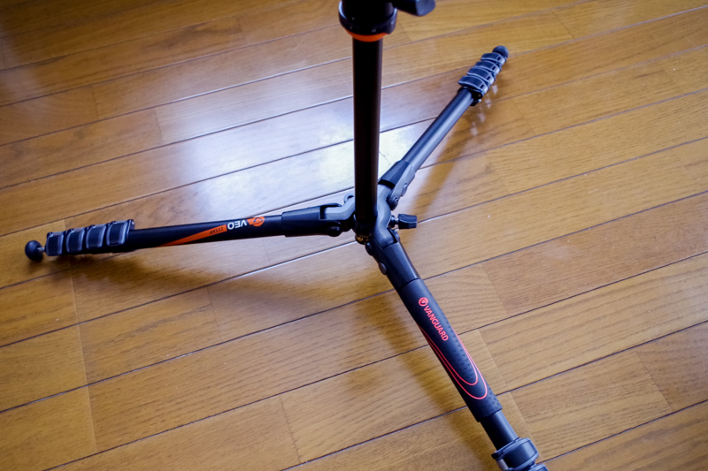 バンガードのトラベル三脚「VEO 235AB」を買ってみました／Manfrotto Befreeとのスペック比較など - I AM A DOG