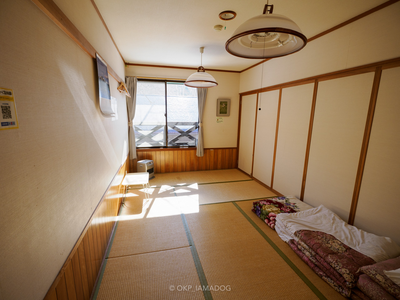 GWの尾瀬で至仏山荘に泊まる：春の尾瀬ヶ原で咲き始めた水芭蕉と